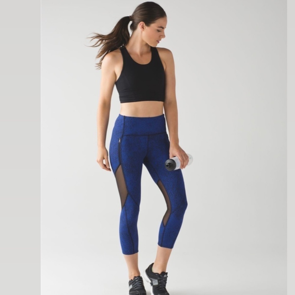 Lululemon Rush Hour 21" Crop Leggings Blue Black Jacquard Mesh Zipper Pockets